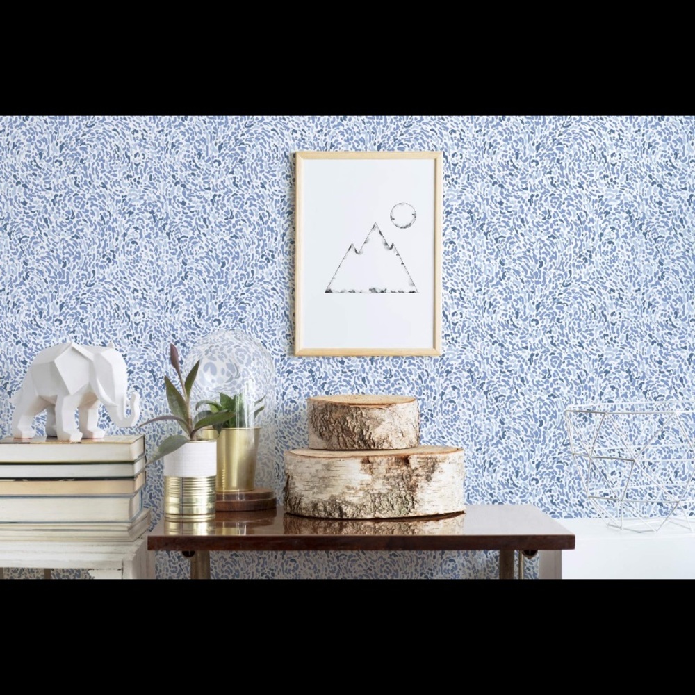 Fancy walls wallpaper